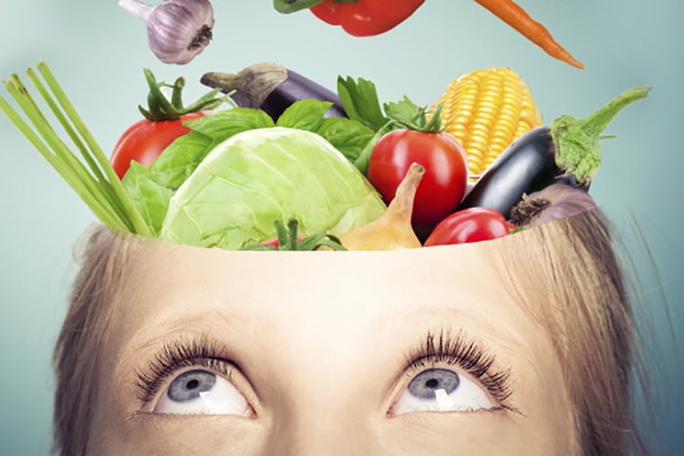 I 7 alimenti che aiutano a mantenere in salute il cervello