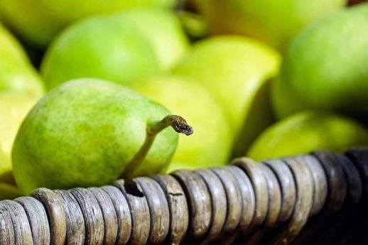 Una pera al giorno toglie i chili di torno