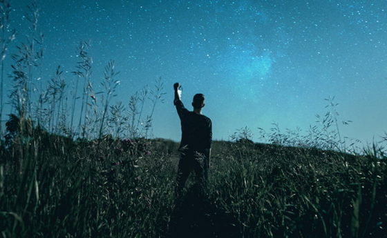 Sogni lucidi: controllare le storie del sonno