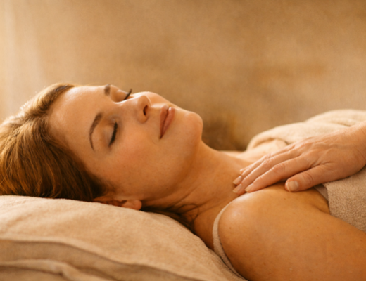 Tecniche ayurvediche: come ritrovare leggerezza, equilibrio e vitalità